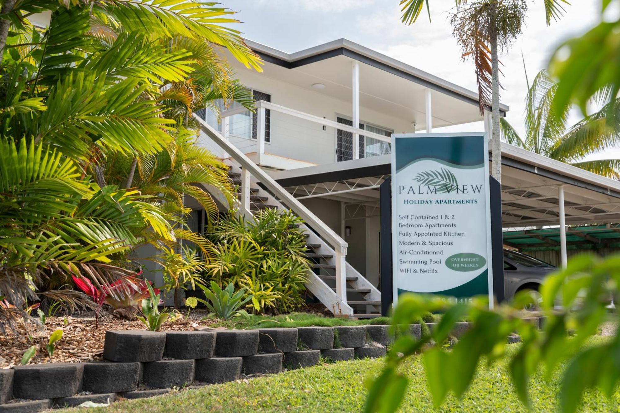 Palm View Holiday Apartments Bowen Exterior photo