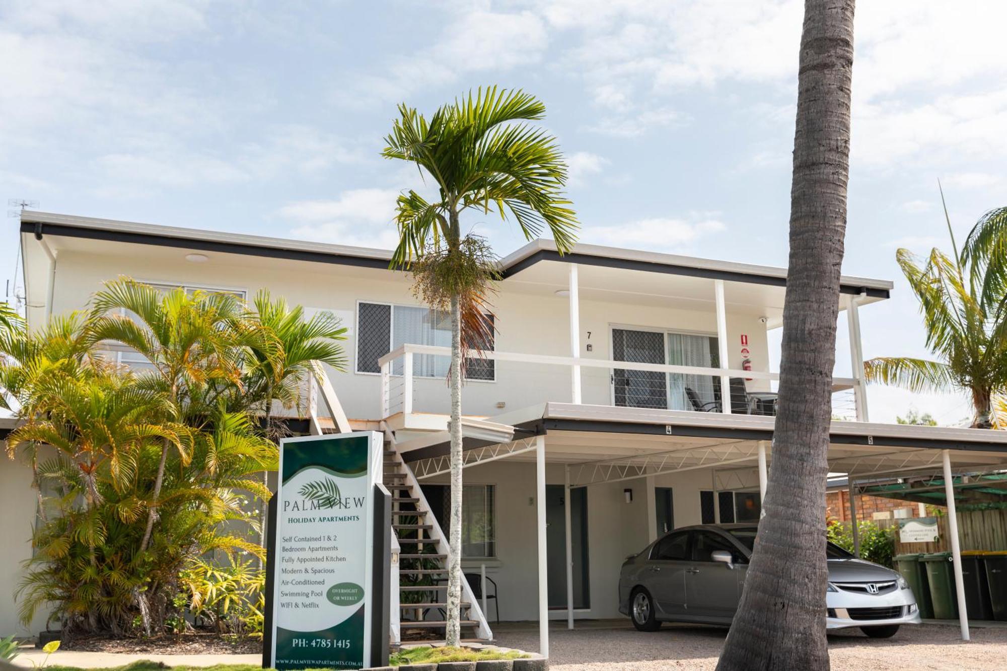 Palm View Holiday Apartments Bowen Exterior photo